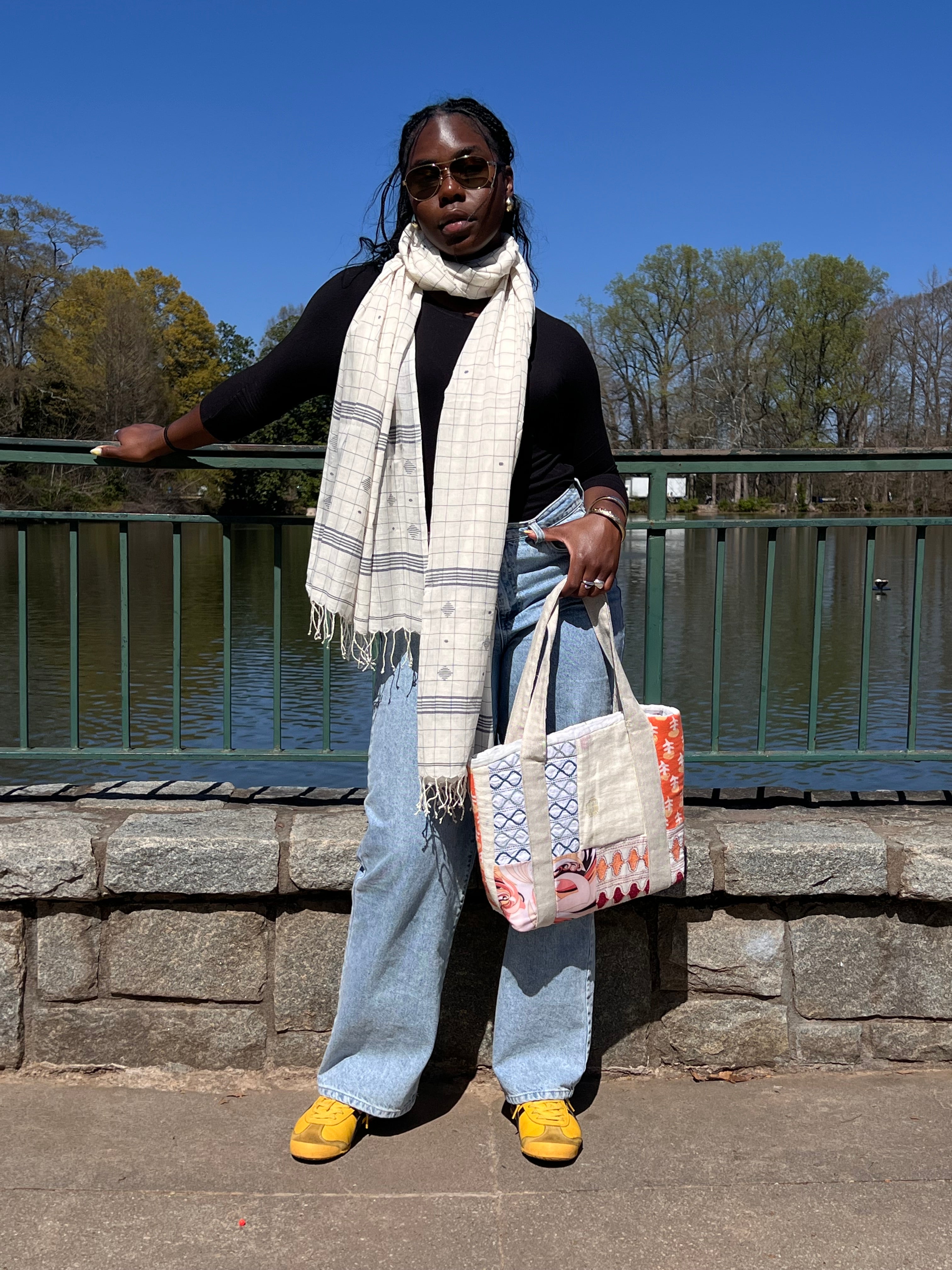 Coral Reef Jamdani Muslin Scarf