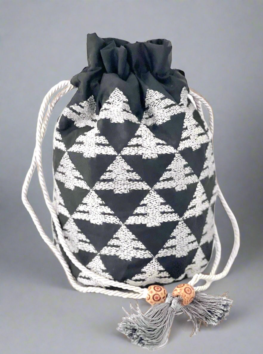Aranya Kantha Cocktail Purse
