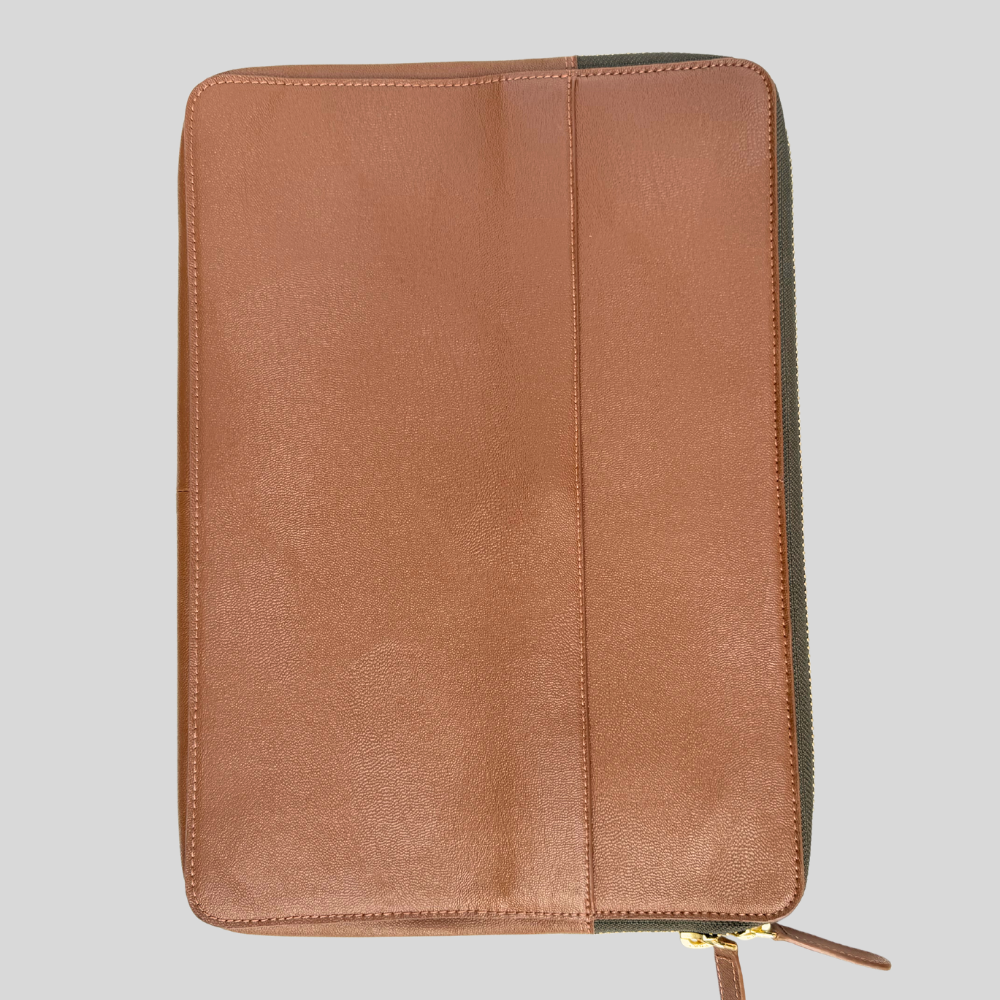 Wholesale Vegan & Sustainable Gift Collection - Design# C24/03/26 Mustard Brown Laptop Case