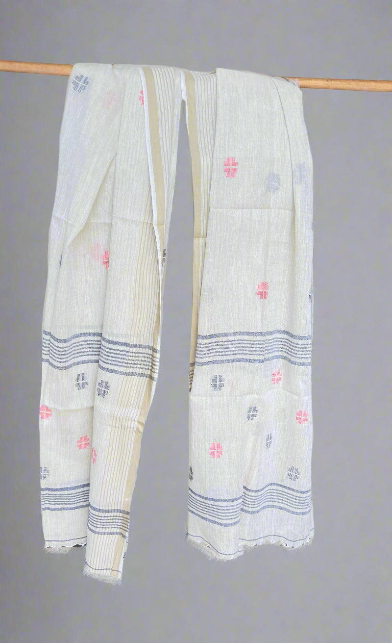 Off white jamdani with floral motif