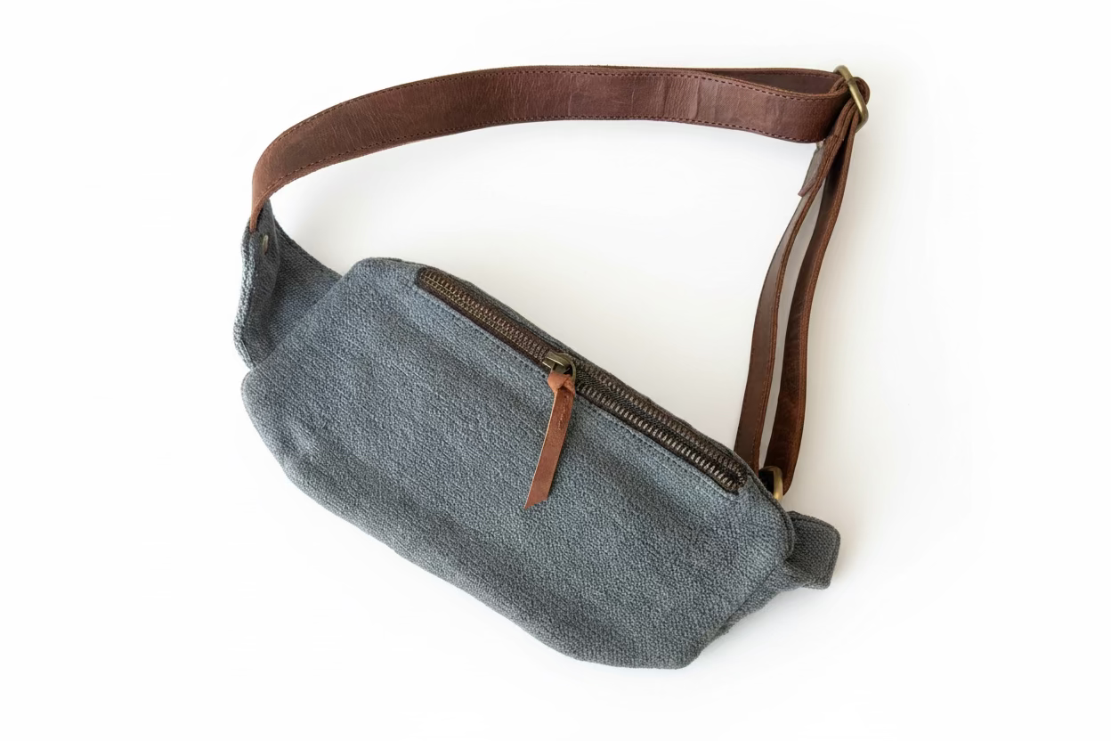 Burlap and leather Fanny pack - back view - grey 